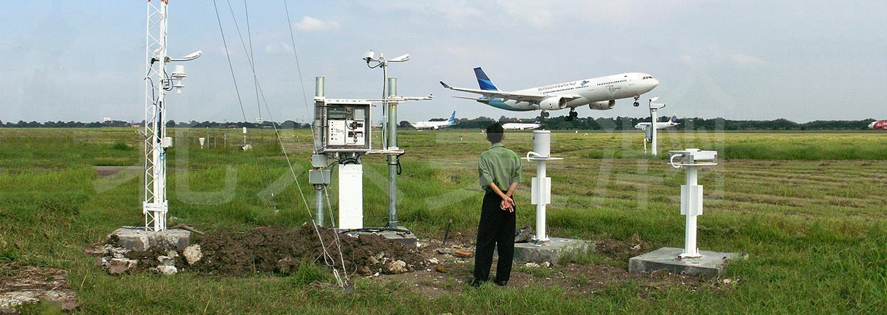 H-JC1型云智聯(lián)數(shù)字高精度機場地面氣象站.jpg